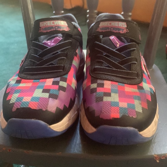 Roblox inspired Skechers good condition with a lot of life still in them! Xoxo! - Picture 2 of 14